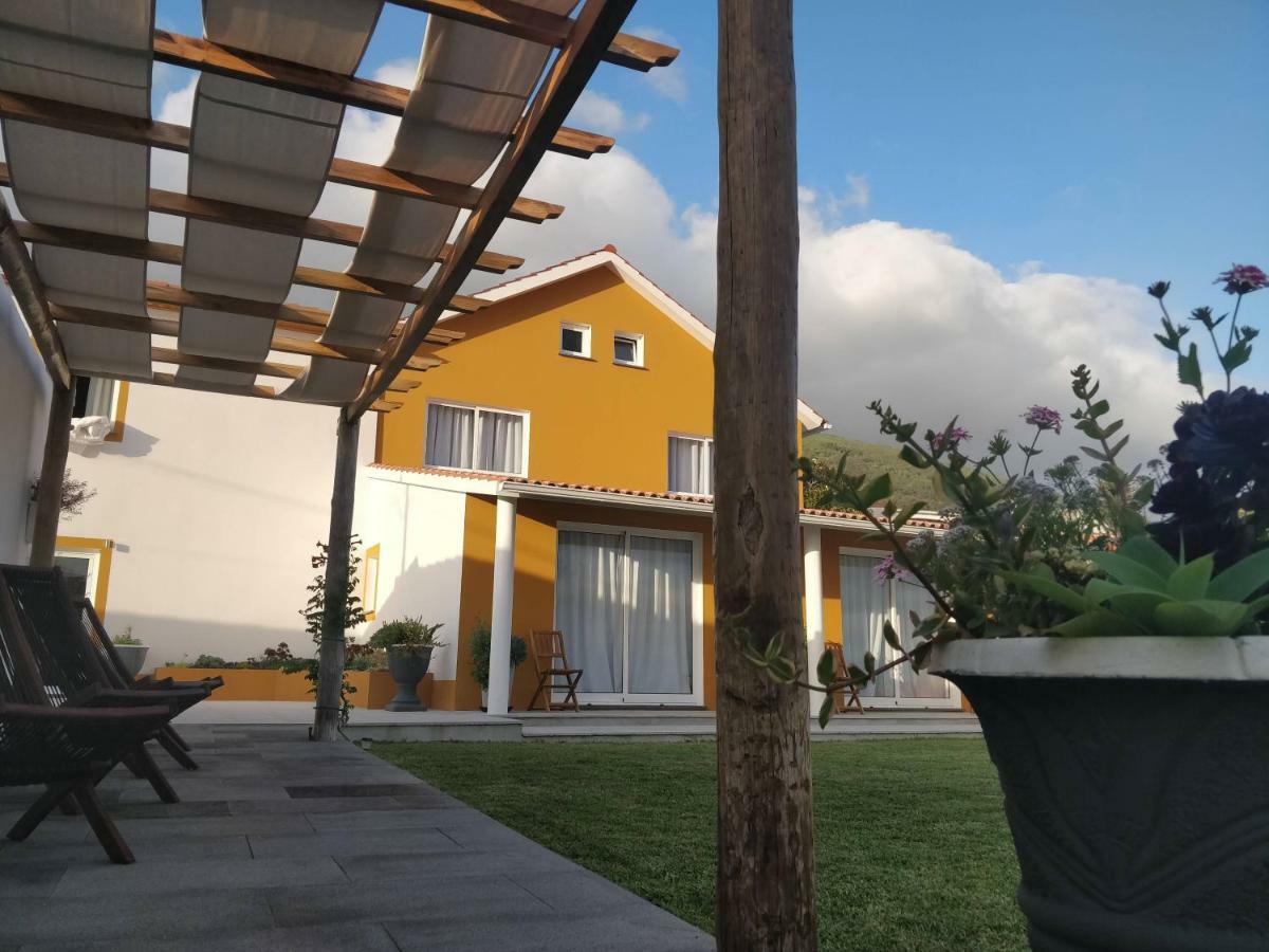 Casa D'Avo Guesthouse And Apartment Urzelina Exterior photo