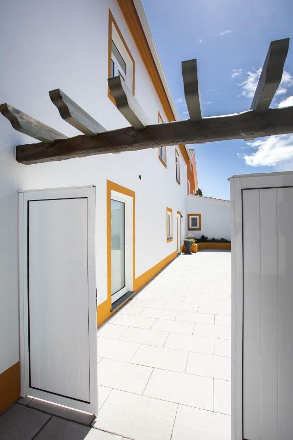 Casa D'Avo Guesthouse And Apartment Urzelina Exterior photo